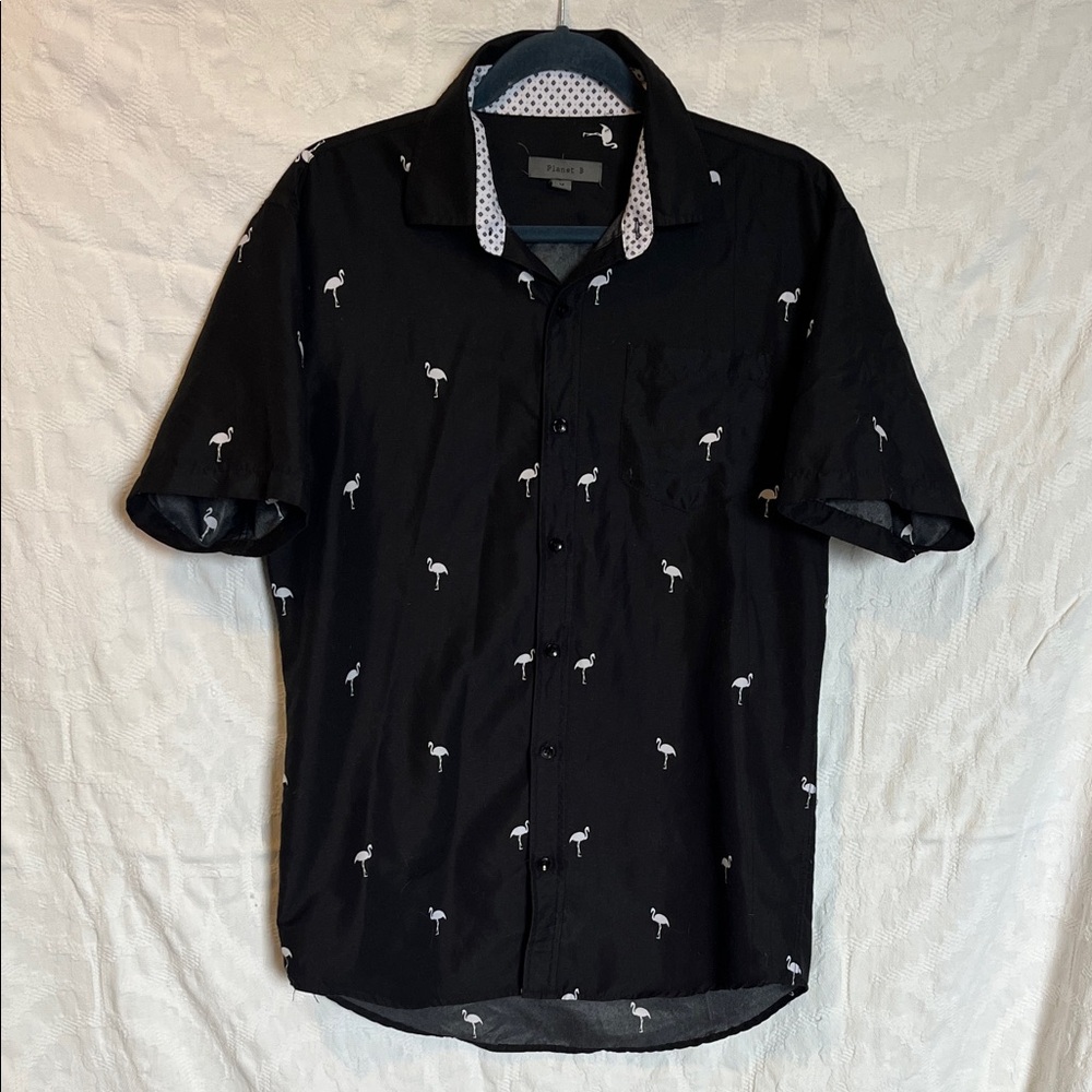 Planet B Short-Sleeved Button-Down Shirt, Size M
